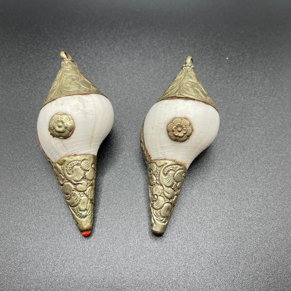 Vintage sea snail decor - Picture 2 of 4